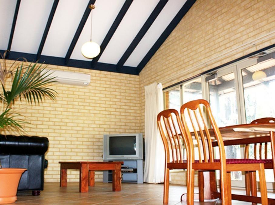 Chalets On Stoneville Redcliffe Luaran gambar