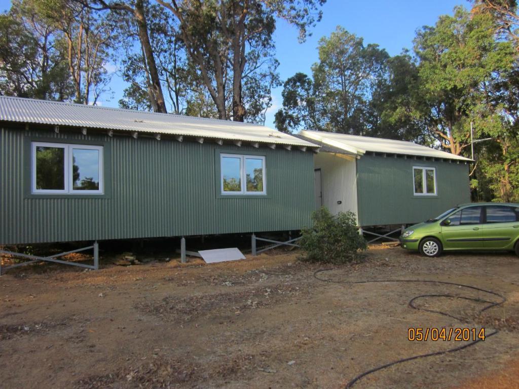 Chalets On Stoneville Redcliffe Bilik gambar