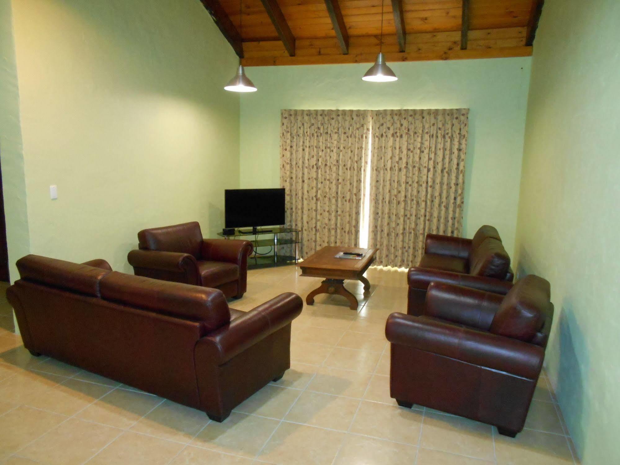 Chalets On Stoneville Redcliffe Luaran gambar