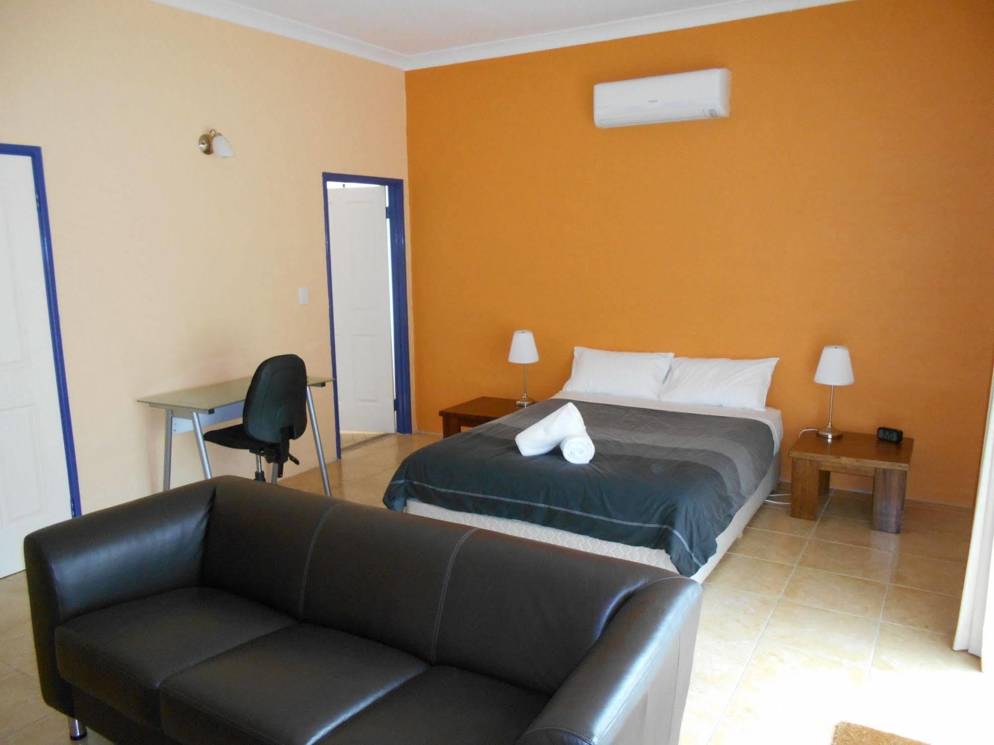 Chalets On Stoneville Redcliffe Luaran gambar